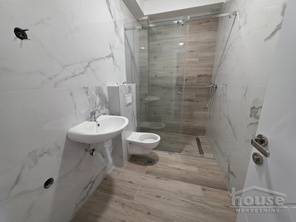 stanovi-4-re-centar-1094271-nfinm Četvorosoban stan na prodaju, Petrovaradin, Novi Sad, 89m², 1. sprat, 178.000 €