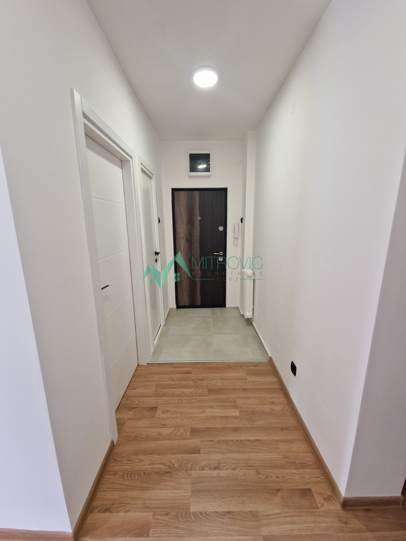 stanovi-4-re-detelinara-nova-1004874-mzdf2 Četvorosoban stan na prodaju, Nova Detelinara, Novi Sad, 95m², 273.980 €