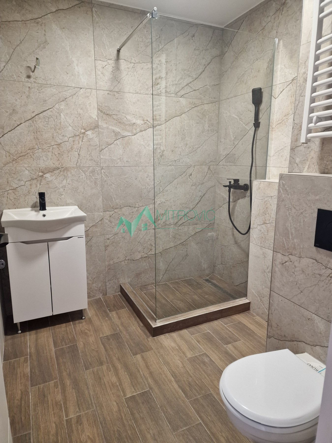 stanovi-4-re-detelinara-nova-1004874-trwzk Četvorosoban stan na prodaju, Nova Detelinara, Novi Sad, 95m², 273.980 €