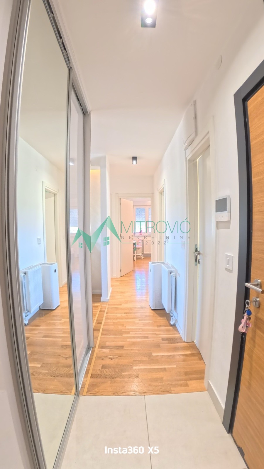 stanovi-4-re-novo-naselje-ns-1004718-yktm6 Četvorosoban stan na prodaju, Novo Naselje, Novi Sad, 88m², 386.250 €