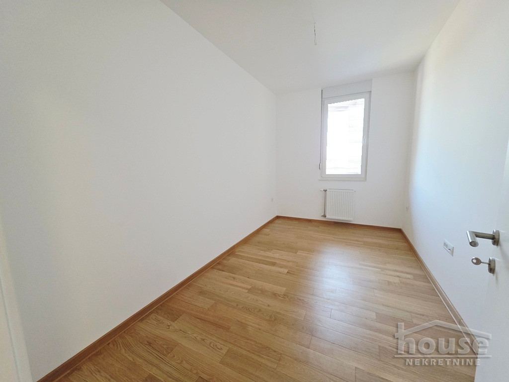 Četvorosoban stan na prodaju, Podbara, Novi Sad, 104m², 6. sprat, 303.770 €