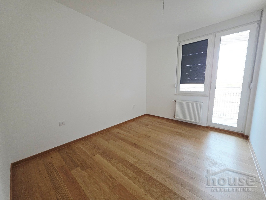 Četvorosoban stan na prodaju, Podbara, Novi Sad, 104m², 6. sprat, 303.770 €