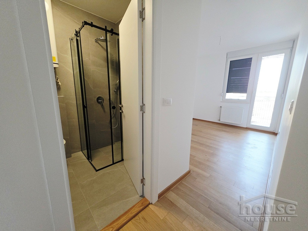 Četvorosoban stan na prodaju, Podbara, Novi Sad, 104m², 6. sprat, 303.770 €