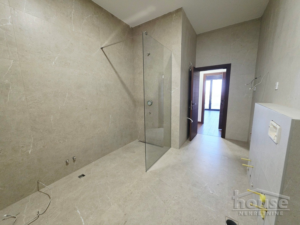 stanovi-4-re-sremska-kamenica-1103105-nqftl Četvorosoban stan na prodaju, Sremska Kamenica, Novi Sad, 125m², 1. sprat, 306.250 €
