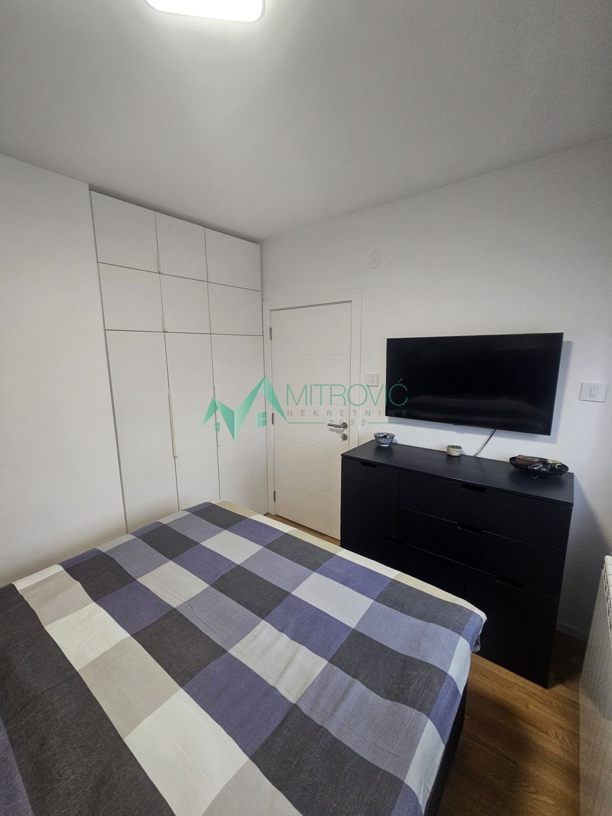 Stan Prodaja Novi Sad  71 m2