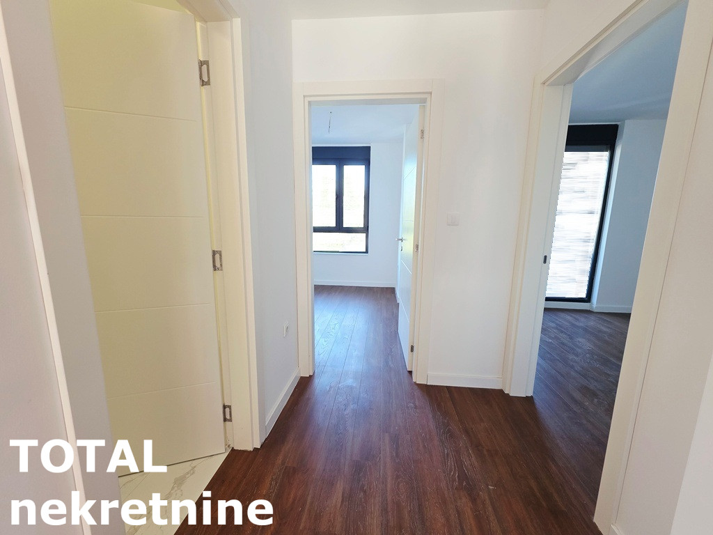 Višesoban stan na prodaju, Telep, Novi Sad, 136m², 2. sprat, 353.600 €
