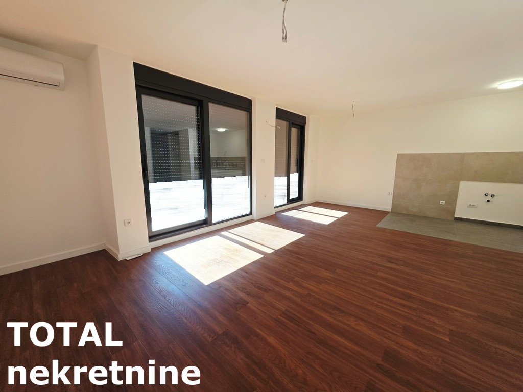 Stan Prodaja Novi Sad  136 m2