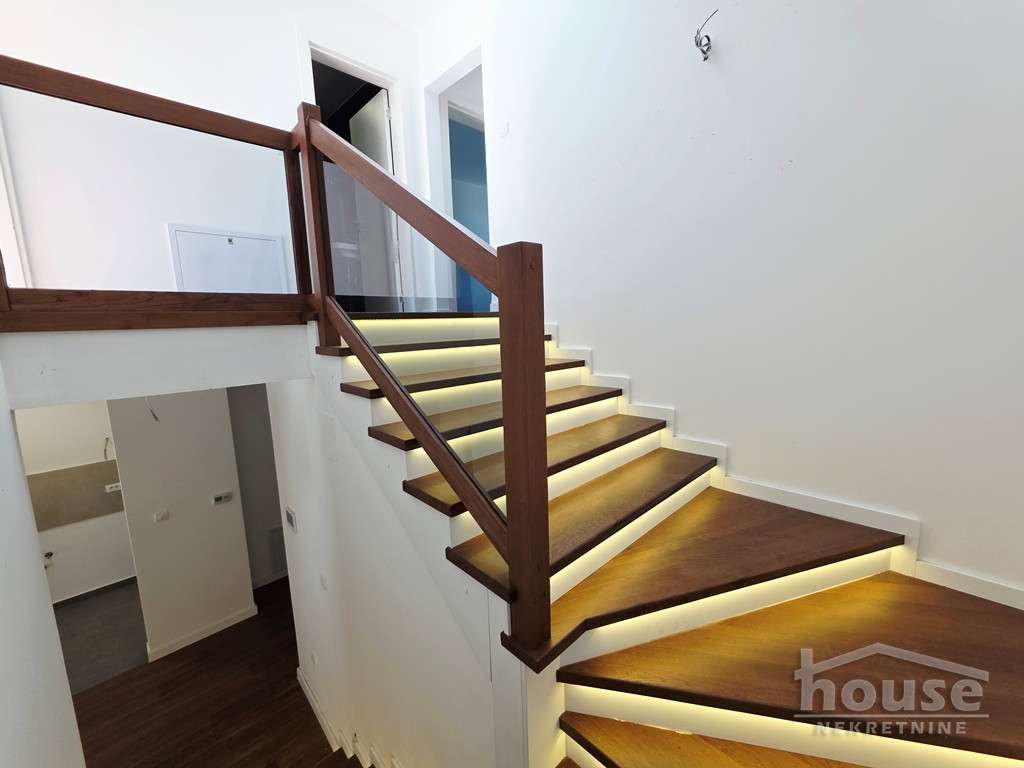 Višesoban stan na prodaju, Telep, Novi Sad, 136m², 2. sprat, 353.600 €