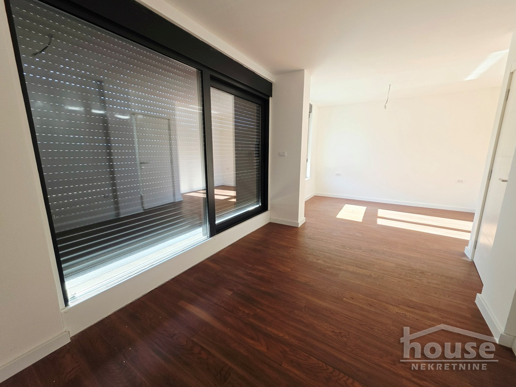 Višesoban stan na prodaju, Telep, Novi Sad, 136m², 2. sprat, 353.600 €
