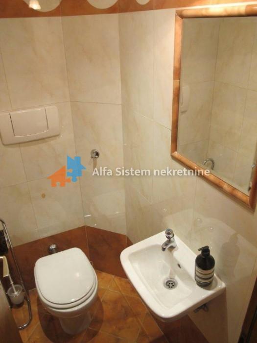 stanovi-izdavanje-beograd-0k35qdCUt8 Trosoban stan za izdavanje, Dedinje, Beograd, 90m², 1.200 €/mes