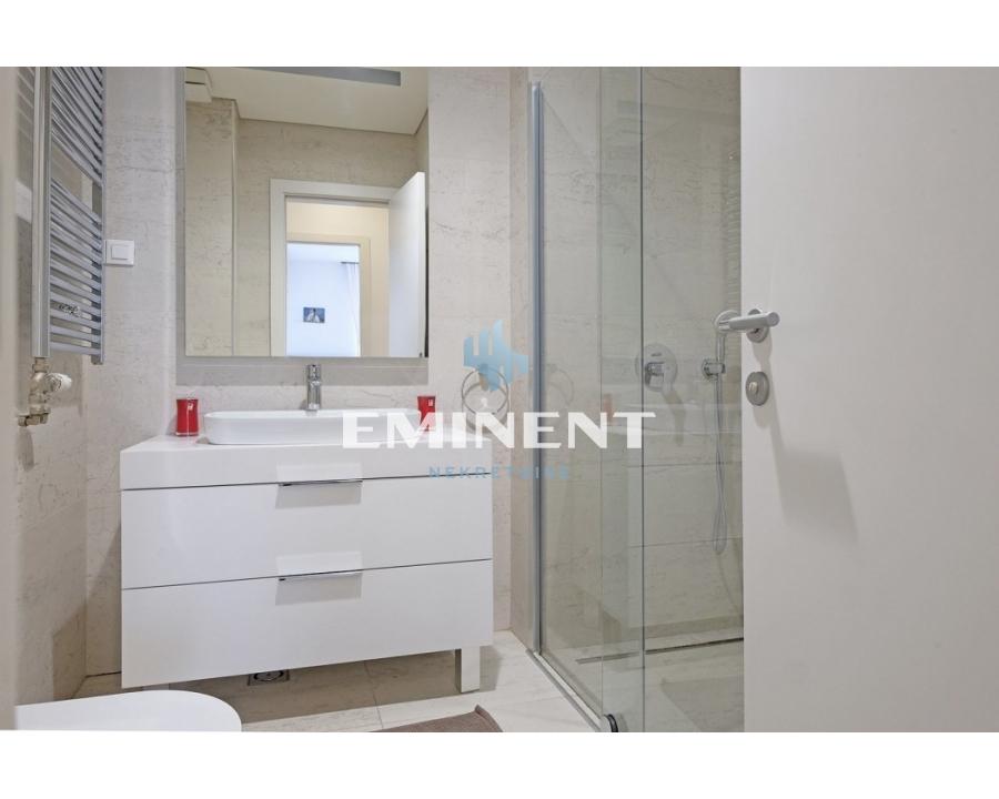 Trosoban stan za izdavanje, Centar, Beograd, 89m², 2.500 €/mes