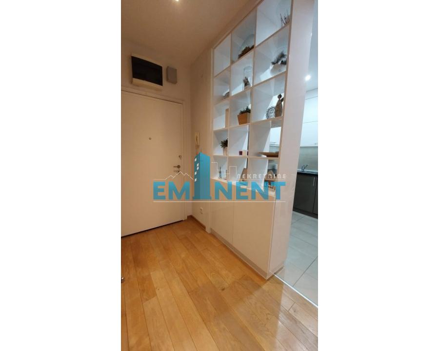 stanovi-izdavanje-beograd-Dt6ceVp1ff Trosoban stan za izdavanje, Južni Bulevar, Beograd, 73m², 1.400 €/mes