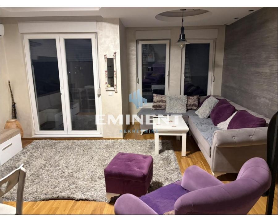 Stan Izdavanje Beograd Stan Izdavanje Beograd Karaburma 90 m2