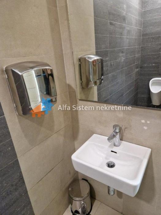 Lokal za izdavanje, Zeleni Venac, Beograd, 216m², 3.600 €/mes