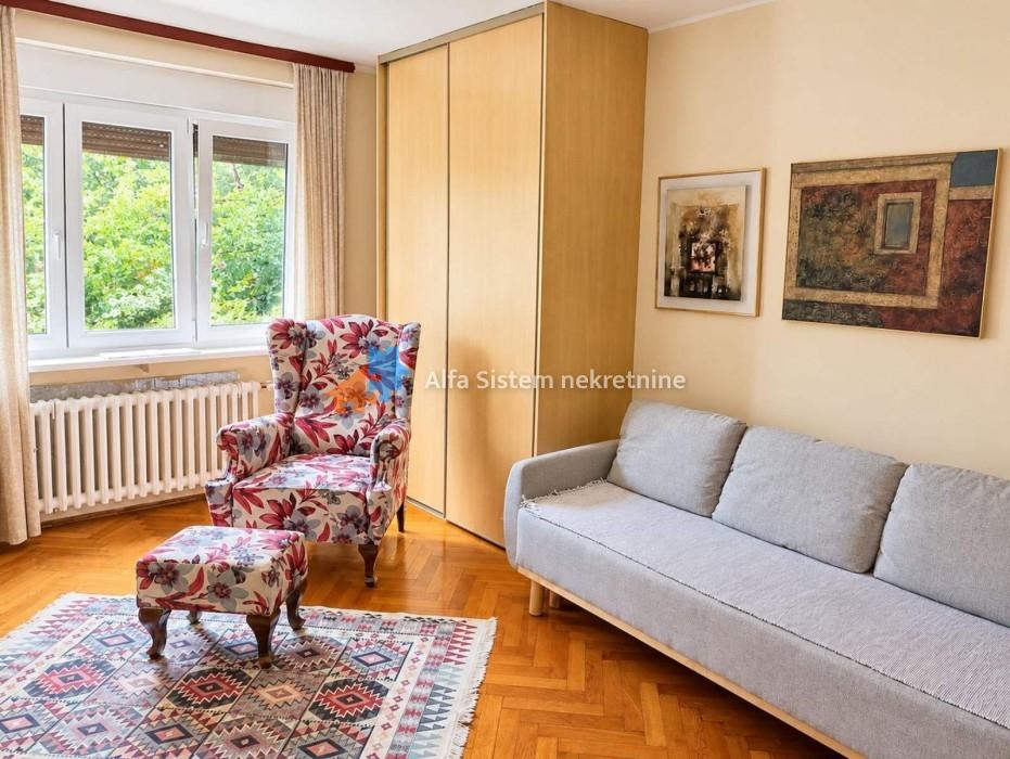 Stan Izdavanje Beograd Dorćol 50 m2