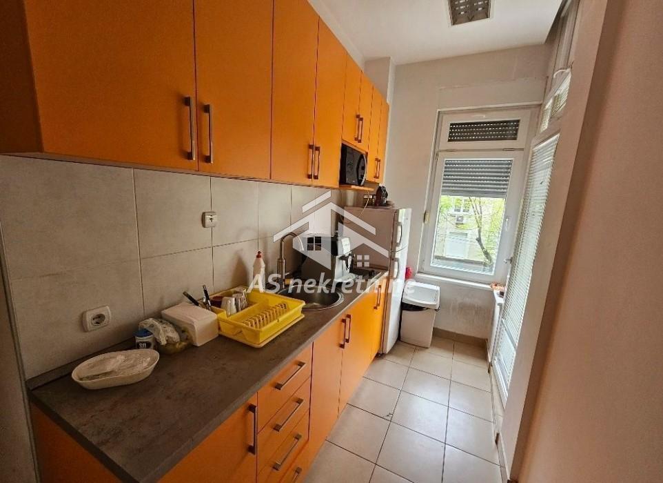 Stan Izdavanje Beograd Stan Izdavanje Beograd Tašmajdan 136 m2