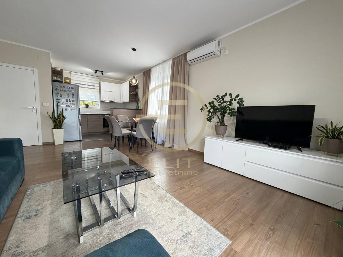 Kuća Prodaja Novi Sad Kuća Prodaja Novi Sad 174 m2
