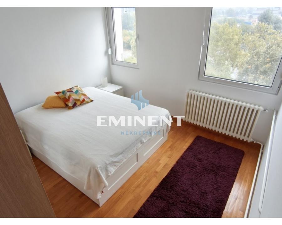 stanovi-prodaja-beograd-EQmPVgvL4F Trosoban stan za izdavanje, Blok 70a, Beograd, 72m², 900 €/mes