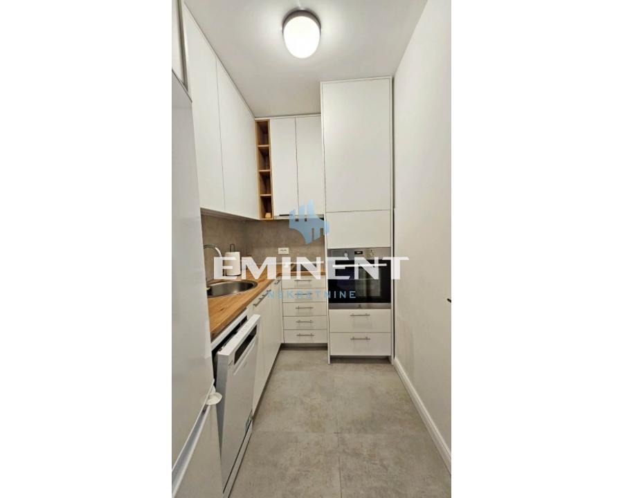 Stan Izdavanje Beograd Gornji Grad 51 m2