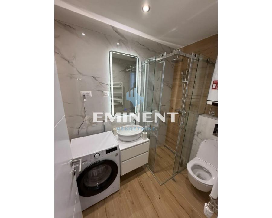 Stan Izdavanje Beograd Blok 65 33 m2