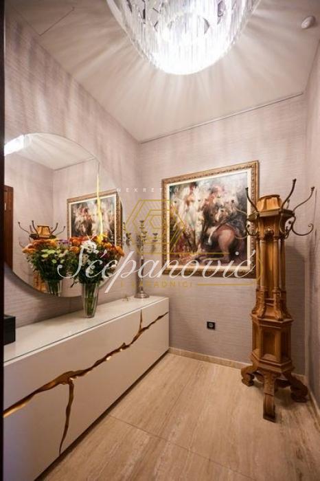 Kuća na prodaju, Adamovićevo Naselje, Novi Sad, 229m², 1.800.000 €