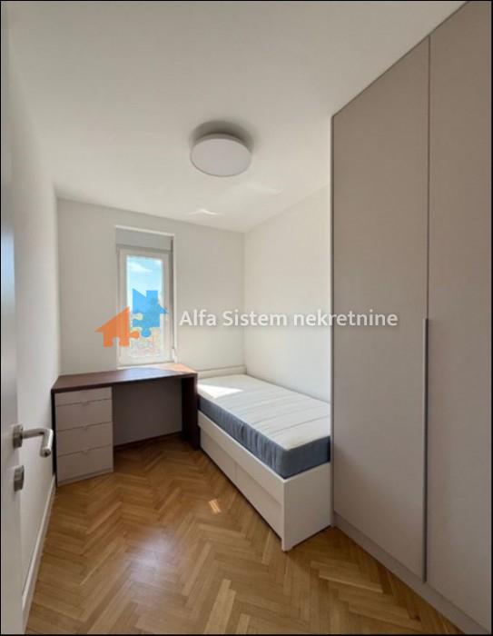 stanovi-prodaja-kkhf4sHpX3 Četvorosoban stan za izdavanje, Bežanijska Kosa 2, Beograd, 90m², 4. sprat, 2.000 €/mes