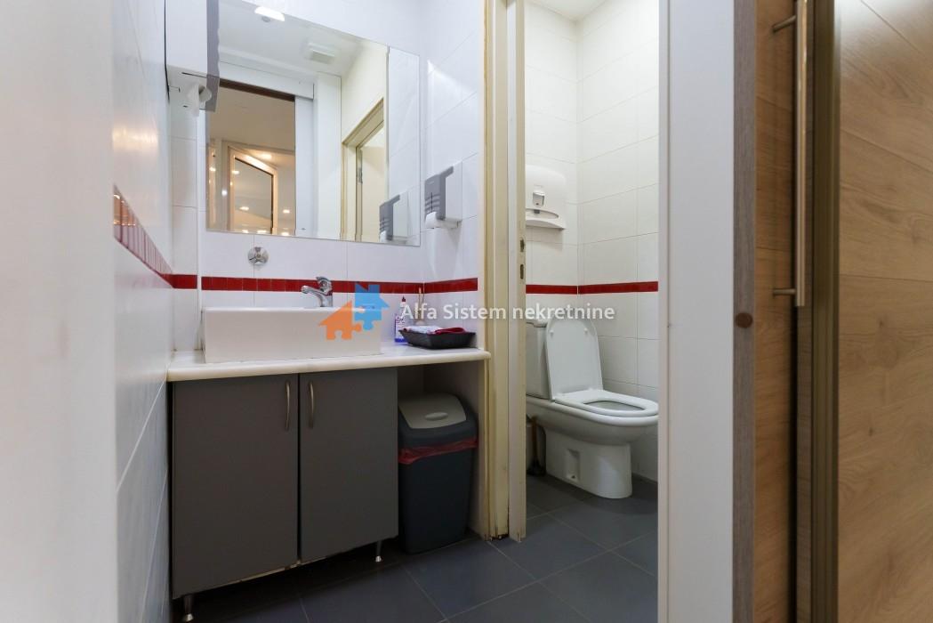 Lokal za izdavanje, Blok 34 – Studentski Grad, Beograd, 137m², 2.000 €/mes