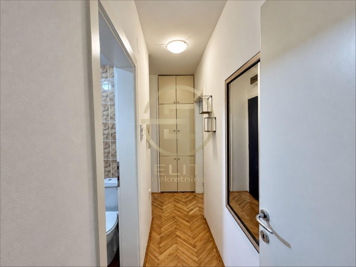 Stan Izdavanje Novi Sad Stan Izdavanje Novi Sad 30 m2
