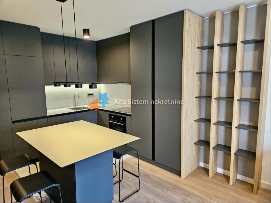 Stan Izdavanje Beograd Blok 64 53 m2