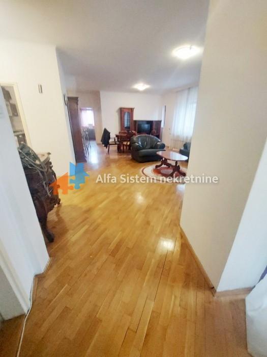 Stan Izdavanje Beograd Banovo Brdo 140 m2