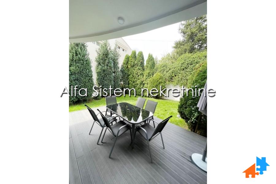 Kuća Izdavanje Beograd Dedinje 250 m2