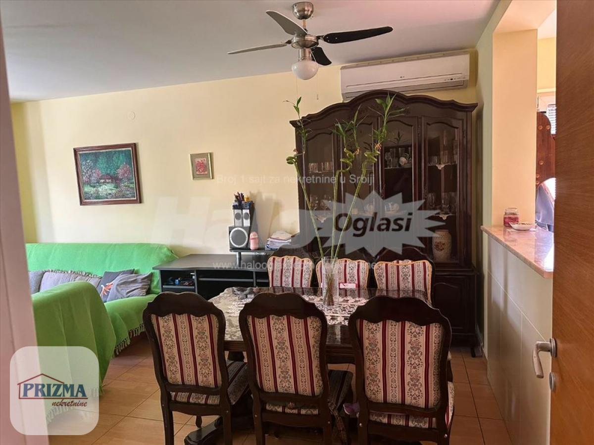 t6vhrz33ra-jedinstvena-prilika-stan-i-lokal-sa-opremom-5425647411301-71816397873 Stan Prodaja Paraćin 60 m2