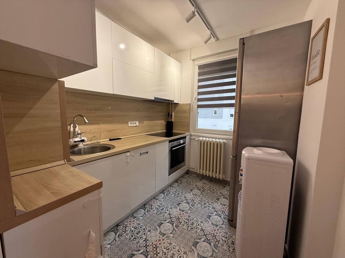 Stan Prodaja Novi Sad  40 m2
