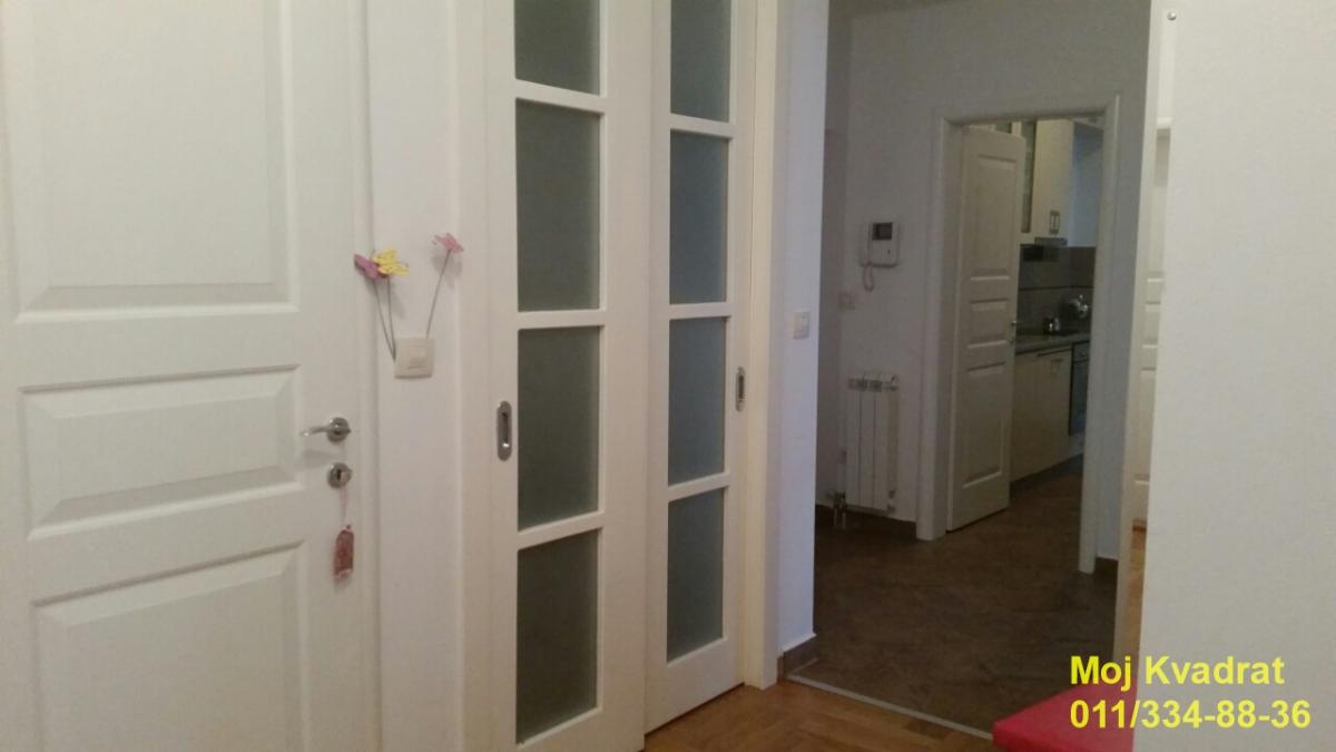 Stan Prodaja Beograd Đeram Pijaca 78 m2