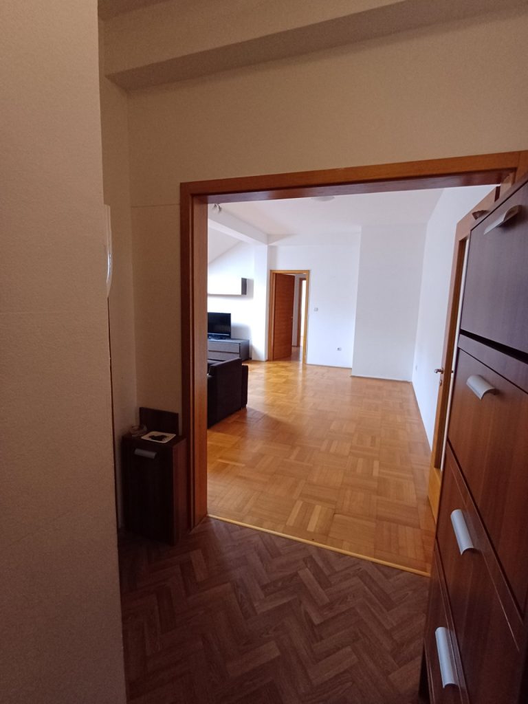 Prodaja stanova - superstan oglasi za nekretnine