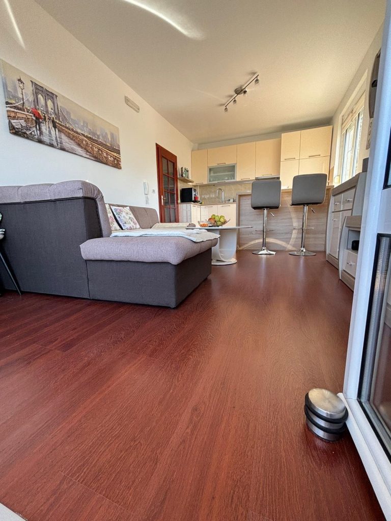 Prodaja stanova - superstan oglasi za nekretnine