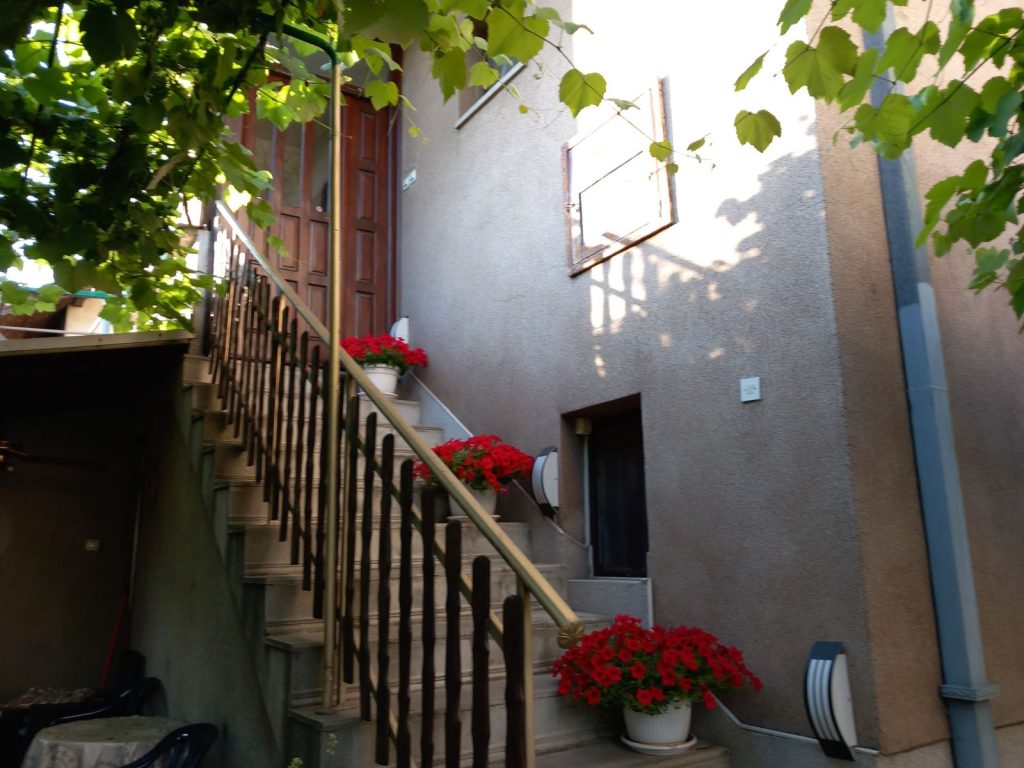 Prodaja stanova - superstan oglasi za nekretnine