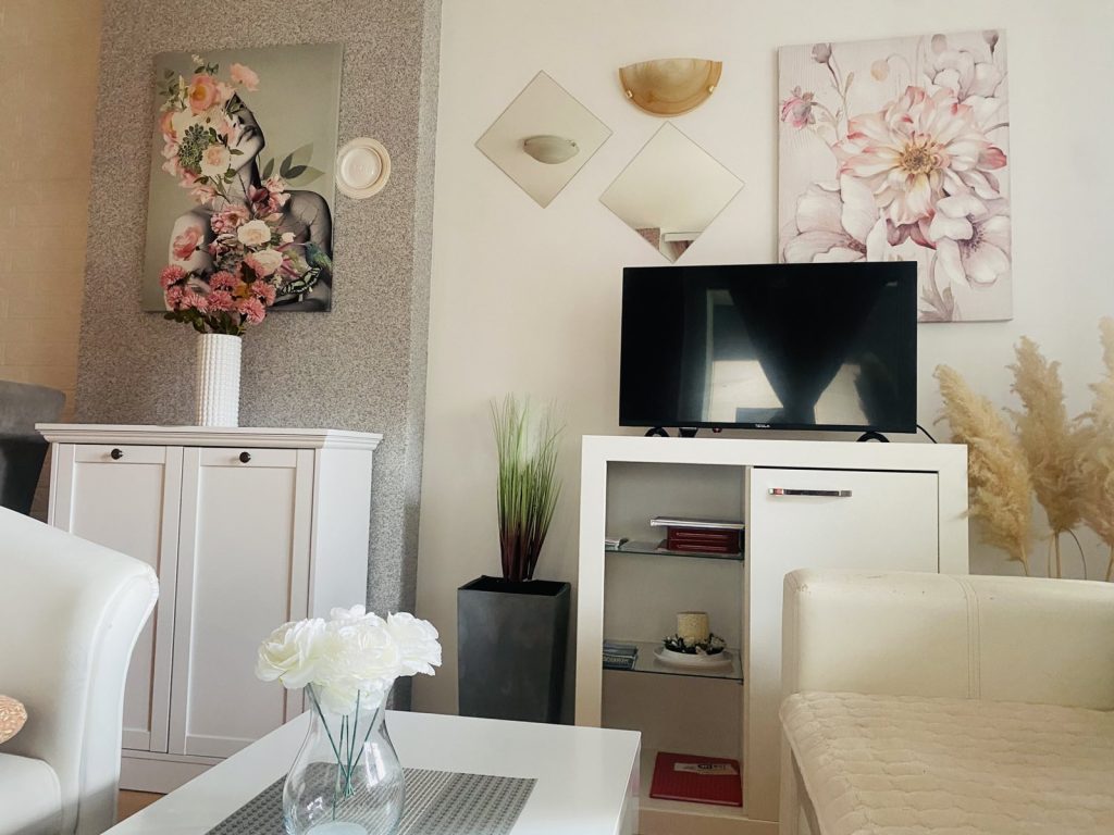 Prodaja stanova - superstan oglasi za nekretnine