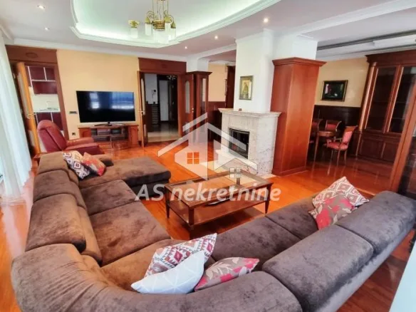 Stan Izdavanje Beograd Dorćol 120 m2