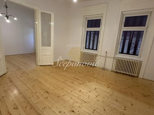 Kuća Izdavanje Novi Sad  281 m2