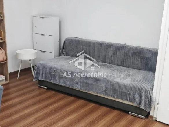 Stan Prodaja Beograd Karaburma 25 m2