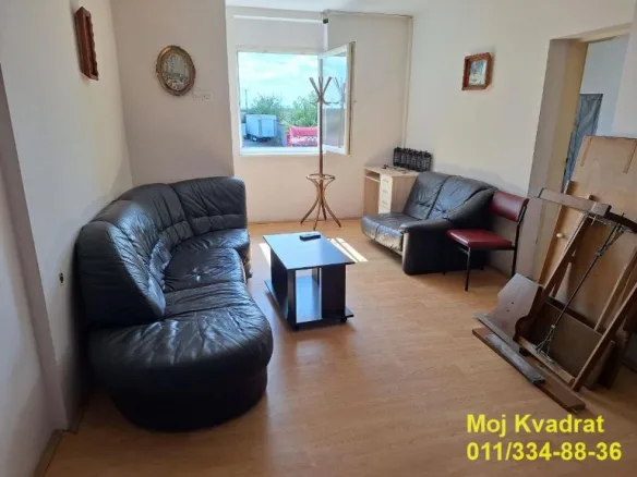 Kuća na prodaju, Šimanovci, Pećinci, 902m², 450.000 €