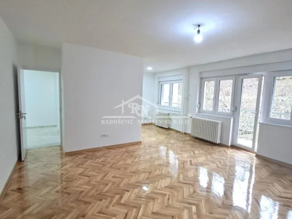 Stan Prodaja Beograd Cerak 75 m2