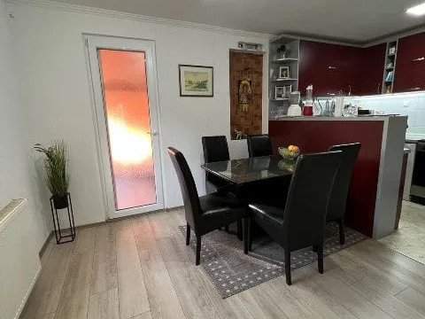Kuća Prodaja Novi Sad  160 m2