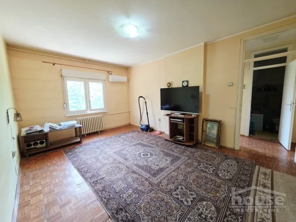 Stan Prodaja Novi Sad  50 m2
