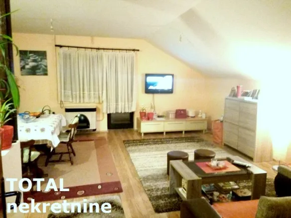 Stan Prodaja Novi Sad  80 m2