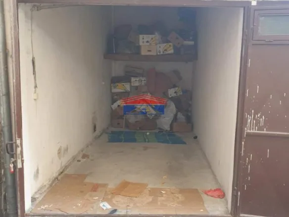 Garaža na prodaju, Socijalno, Novi Sad, 14m², 26.000 €