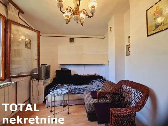 Kuća Prodaja Sremski Karlovci  120 m2