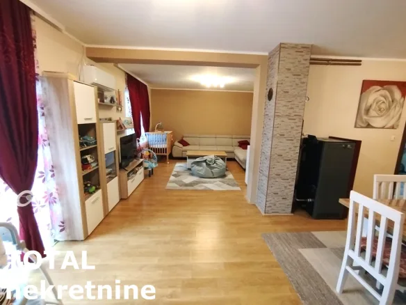 Kuća Prodaja Novi Sad  181 m2