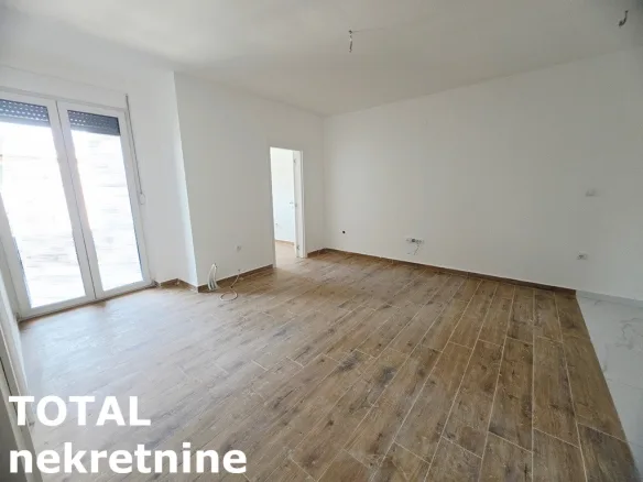 Stan Prodaja Novi Sad  50 m2
